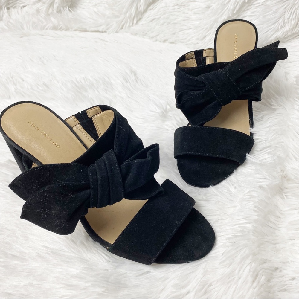 Ann Taylor Suede Bow Strappy Heels